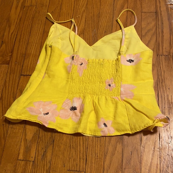 Yellow Zara top with pink flowers - Picture 2 of 2